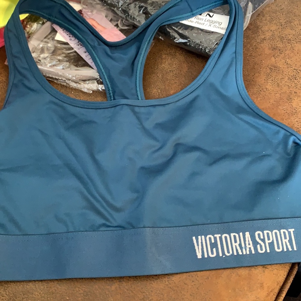Victoria Sport Teal Bra NWOT M
